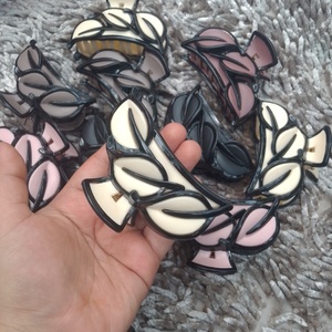 Claw clip